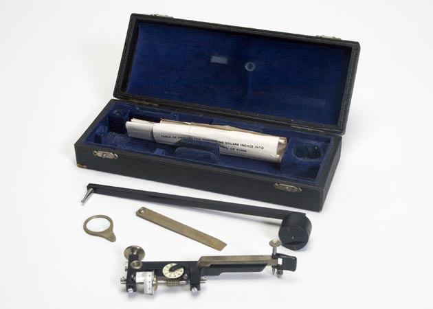 Planimeter was used to calculate the area of a two-dimensional shape in one plane
