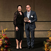 2017 Queensland Great David Pratt accepted the QSO institution award